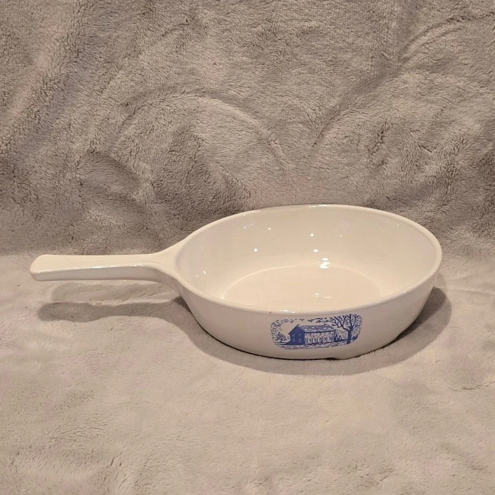 Vintage Corning Ware Amana Radarange Browning Skillet Blue Farmhouse Pan‎ 6.75